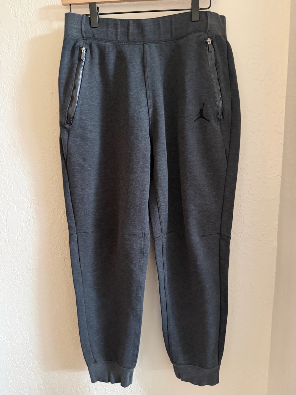 Jordan Fleece Pants Men’s Large Gray 688994-032